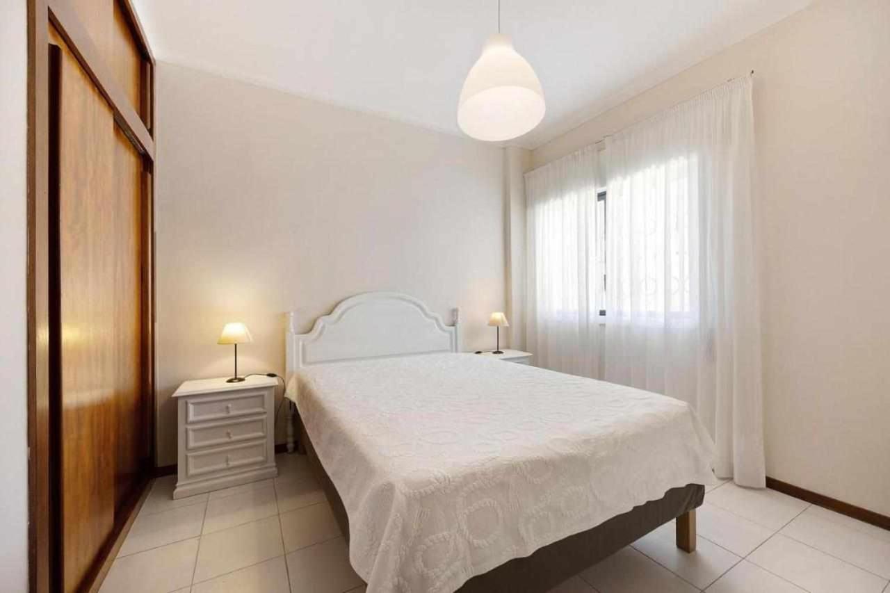 Apartamentos Torre Da Rocha Frente Ao Mar Портіман Екстер'єр фото