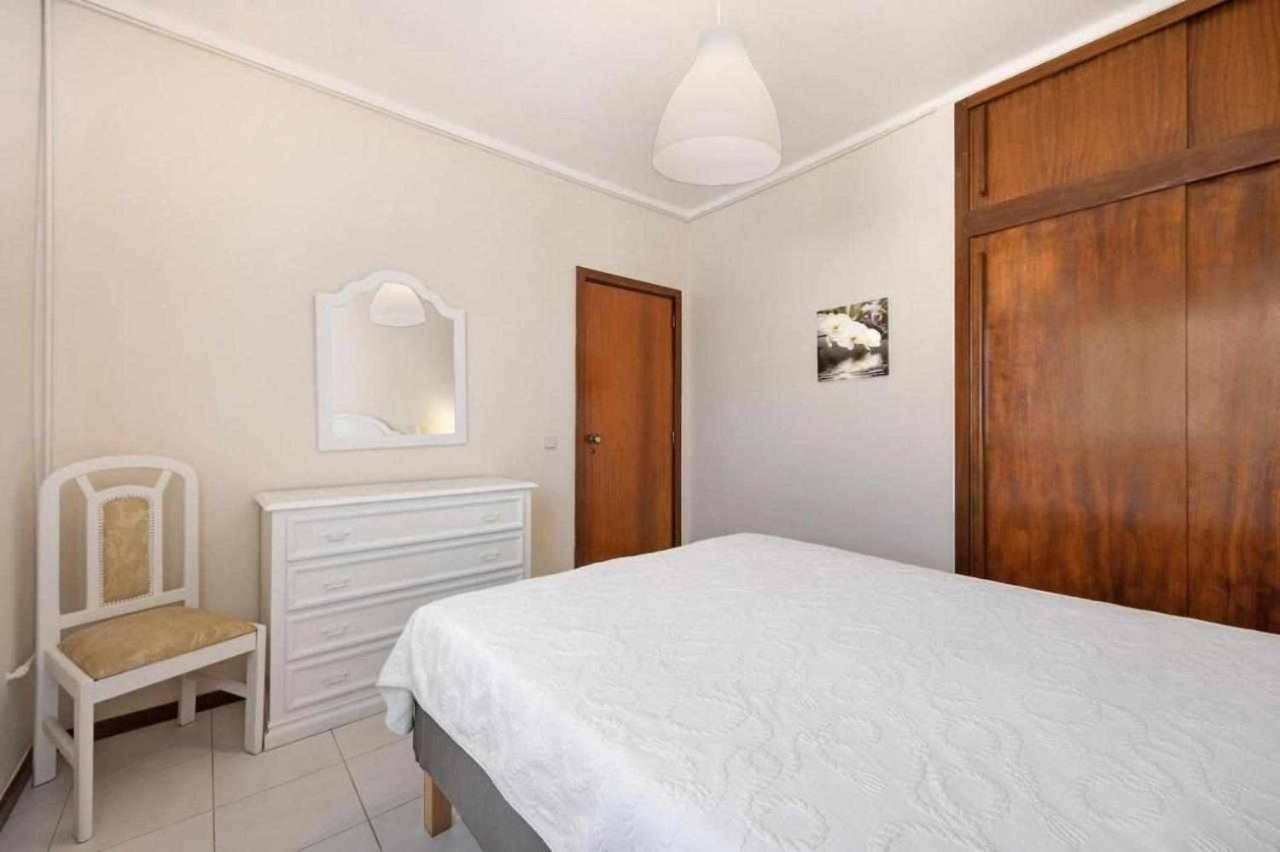 Apartamentos Torre Da Rocha Frente Ao Mar Портіман Екстер'єр фото